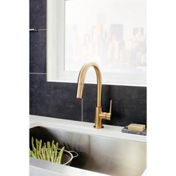Trinsic Pull-Down Kitchen Faucet with Magnetic Docking Spray Head - Includes Lifetime Warranty - ns1tz7qehrunmmgfzuae_x500.jpg