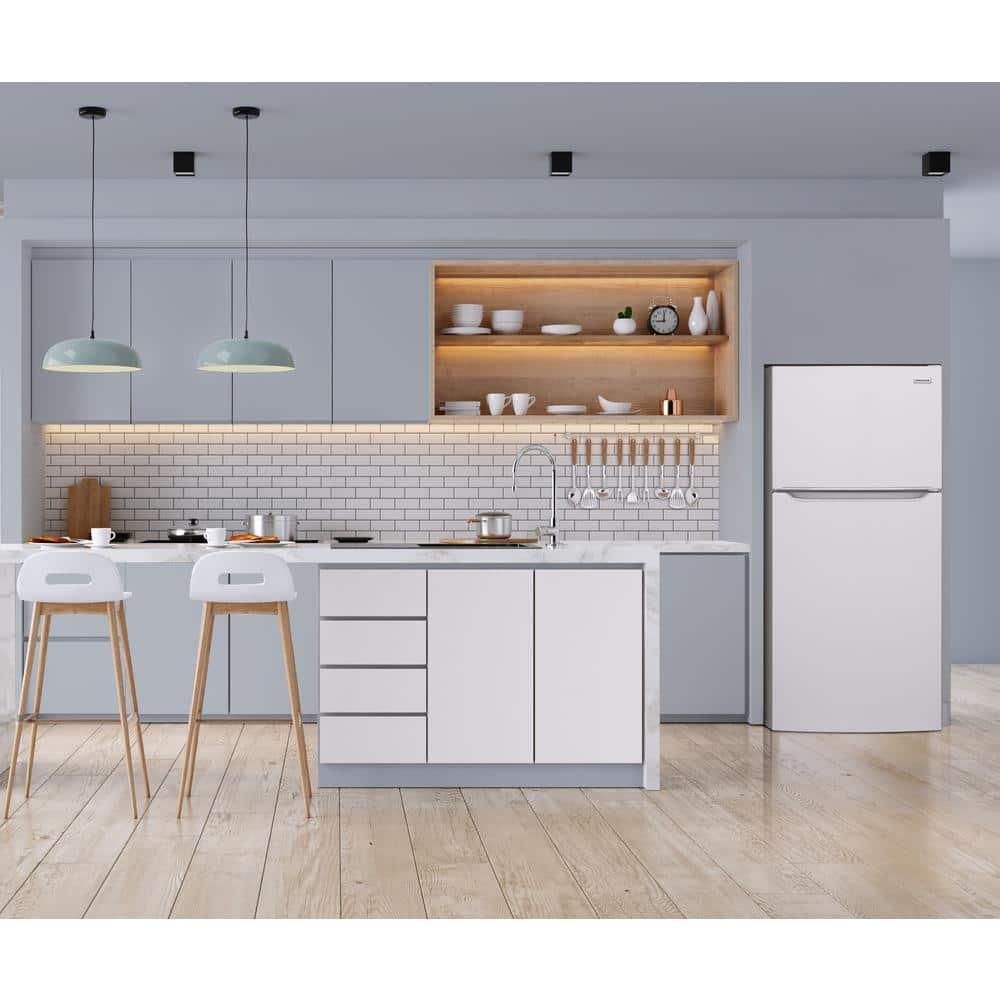 30 in. 18.3 cu. ft. Top Freezer Refrigerator - nzyodoeirivlptqek0wz@2x.jpg