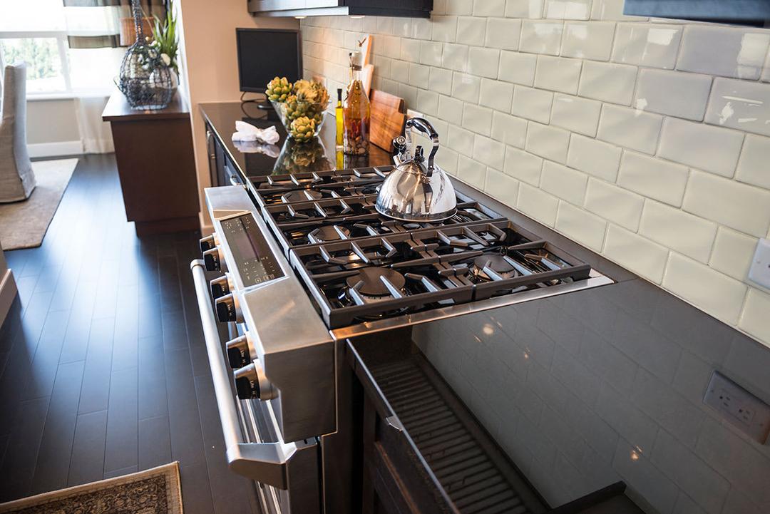 Antique White Subway Tile - oeaayplvfn8kw1bmthpi@2x.jpg