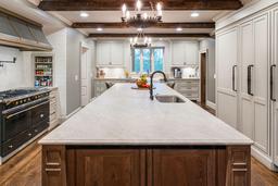 Allure Quartzite - ogdyu79ctf97uytcqp5r@2x.jpg