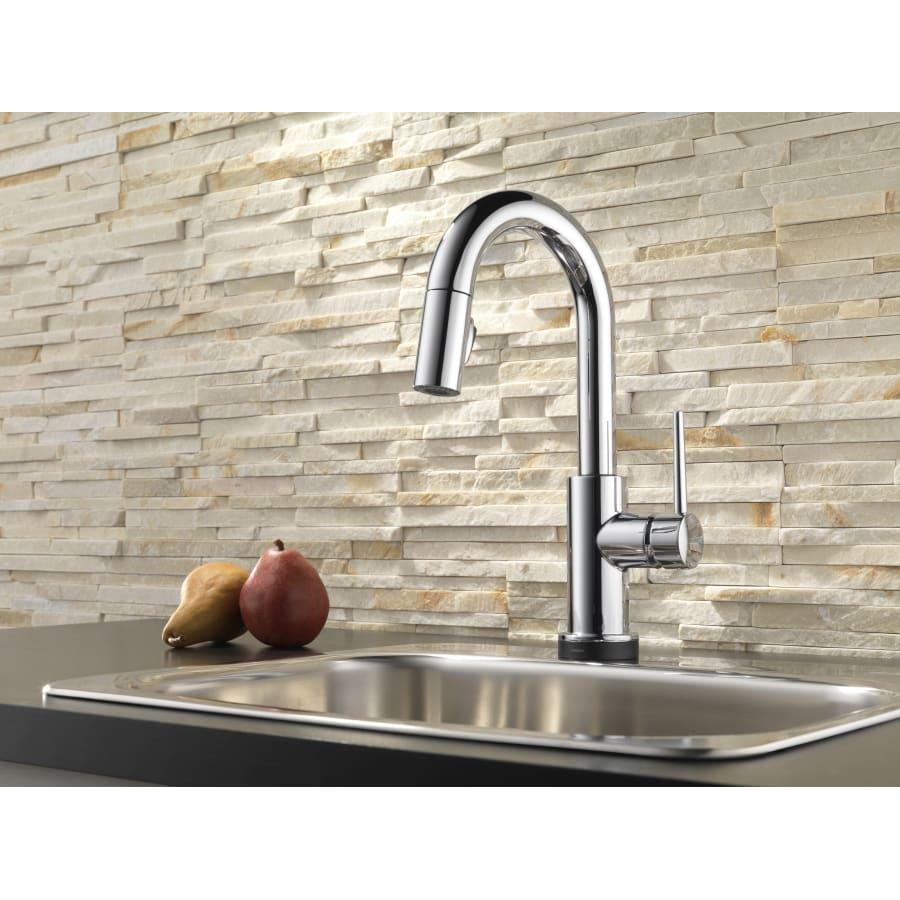 Trinsic Pull-Down Bar/Prep Faucet with On/Off Touch Activation, Magnetic Docking Spray Head, and Optional Base Plate - Includes Lifetime Warranty (5 Year on Electronic Parts) - ohdr0qdt7oejma3vrtbf@2x.jpg