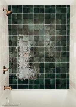Cloé 5X5 Glossy Ceramic Tile in Green - oihcnjdyiujpfzh8bofk@2x.jpg