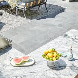 Thunder White - p2bqf1hvfcybam1l3yxu@2x.jpg