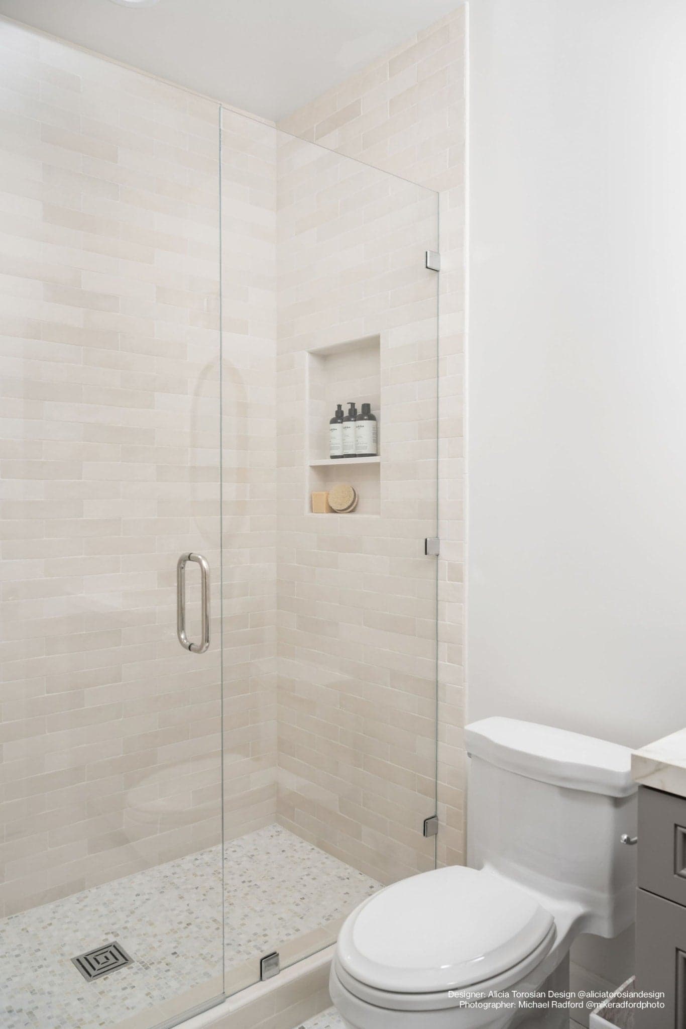Cloé 2.5X8 Glossy Ceramic Tile in Creme - p3vessudtma4gwl4phhw@2x.jpg