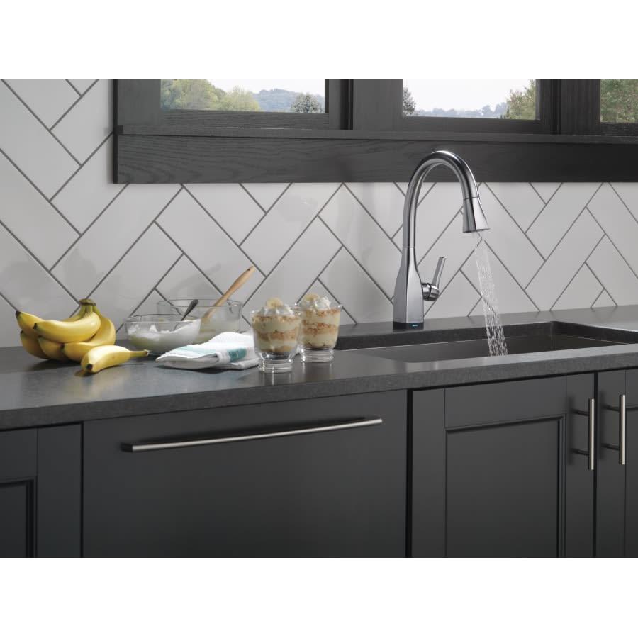 Mateo 1.8 GPM Single Hole Kitchen Faucet with Diamond Seal and Touch2O Technology - pchk5a6y9p7ilaexwzsw@2x.jpg