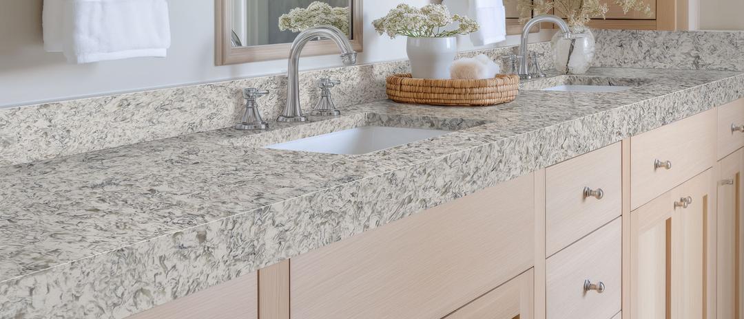 Montclair White - pigcoixdxcj5iaadfejw@2x.jpg