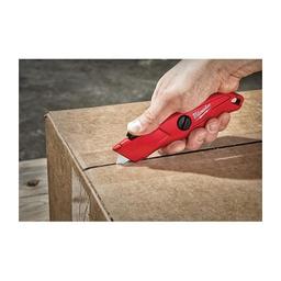 Self Retracting Utility Knife - pk0p3u357pabyv9yvygc@2x.jpg