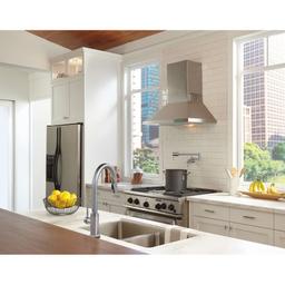 Trinsic Pull-Down Kitchen Faucet with On/Off Touch Activation, Magnetic Docking Spray Head - Includes Lifetime Warranty (5 Year on Electronic Parts) - pkeluywhsoenw1l40nms@2x.jpg