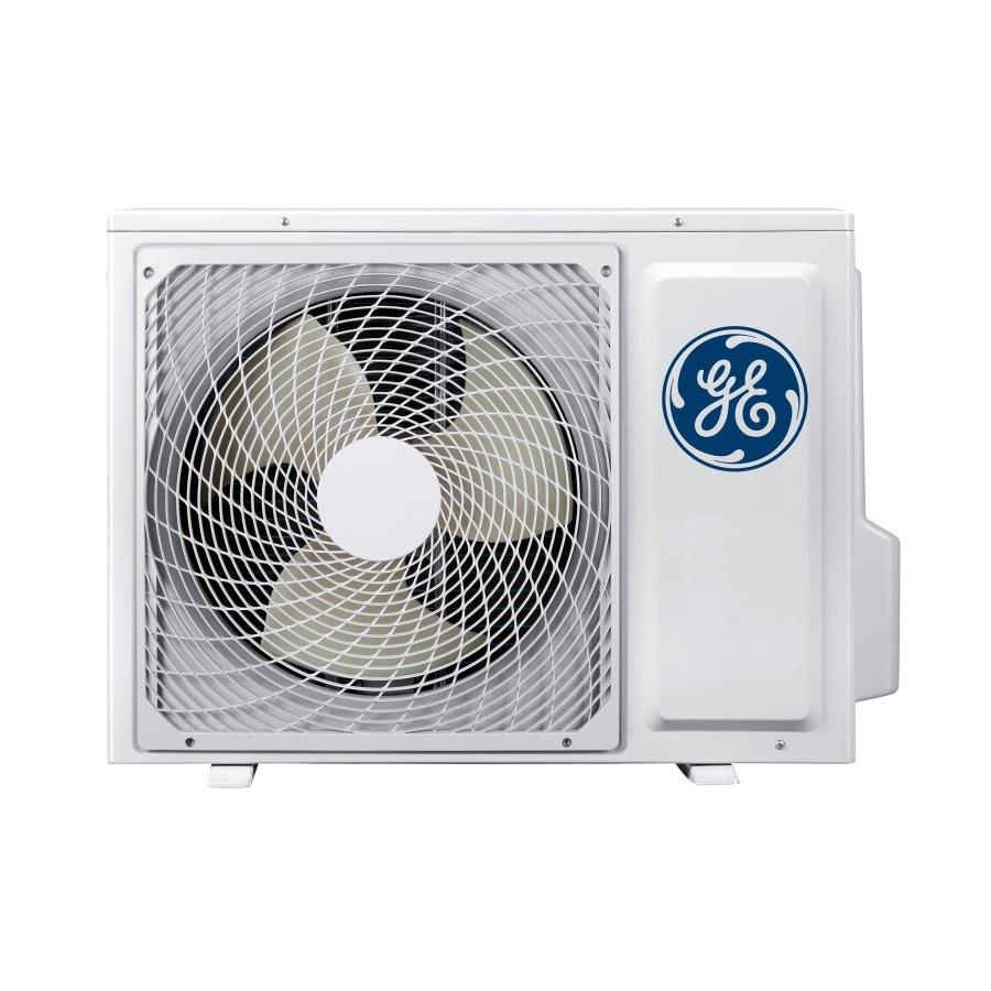 Outdoor Mini Split, 10 HSPF, 12 Kbtu/hr Heating, 12 Kbtu/hr Cooling, 208-240 VAC, 18 SEER, 11 EER - ptrc2kitogls1bw7hvze@2x.jpg