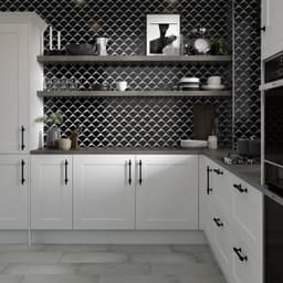 BIZOU BLACK/WHITE PL CREST/MO - pximi8ek6dg2lsfrj2u4@2x.jpg