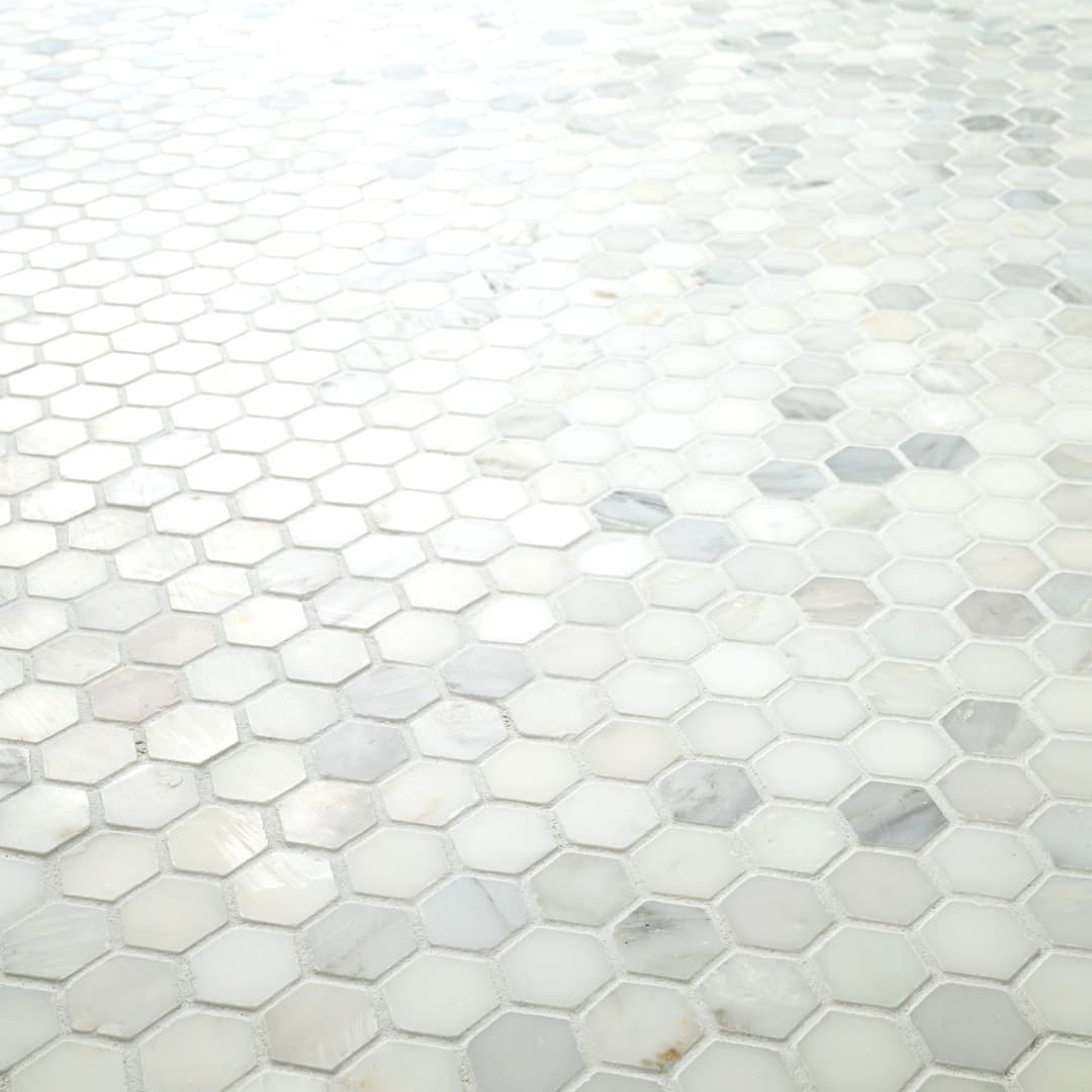 Arabescato Carrara 1" Hexagon Mosaic Tile - pycqzakbba7mqwwkrkz7@2x.jpg