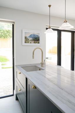 Glacier Wave Quartzite - pynmmizy9arif1xfmwwl@2x.jpg