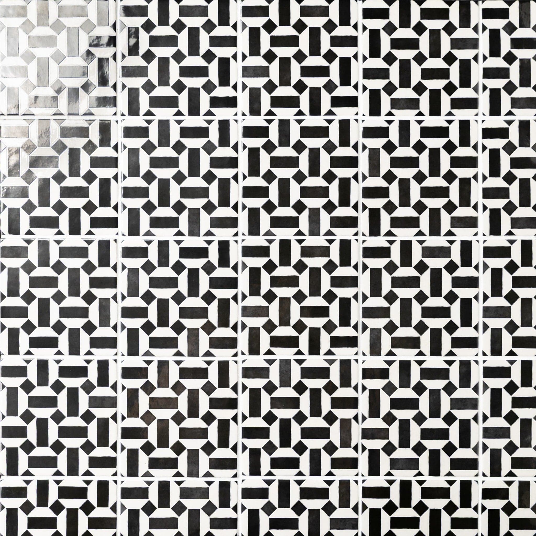 Cloé 5X5 Glossy Ceramic Tile in Loire
