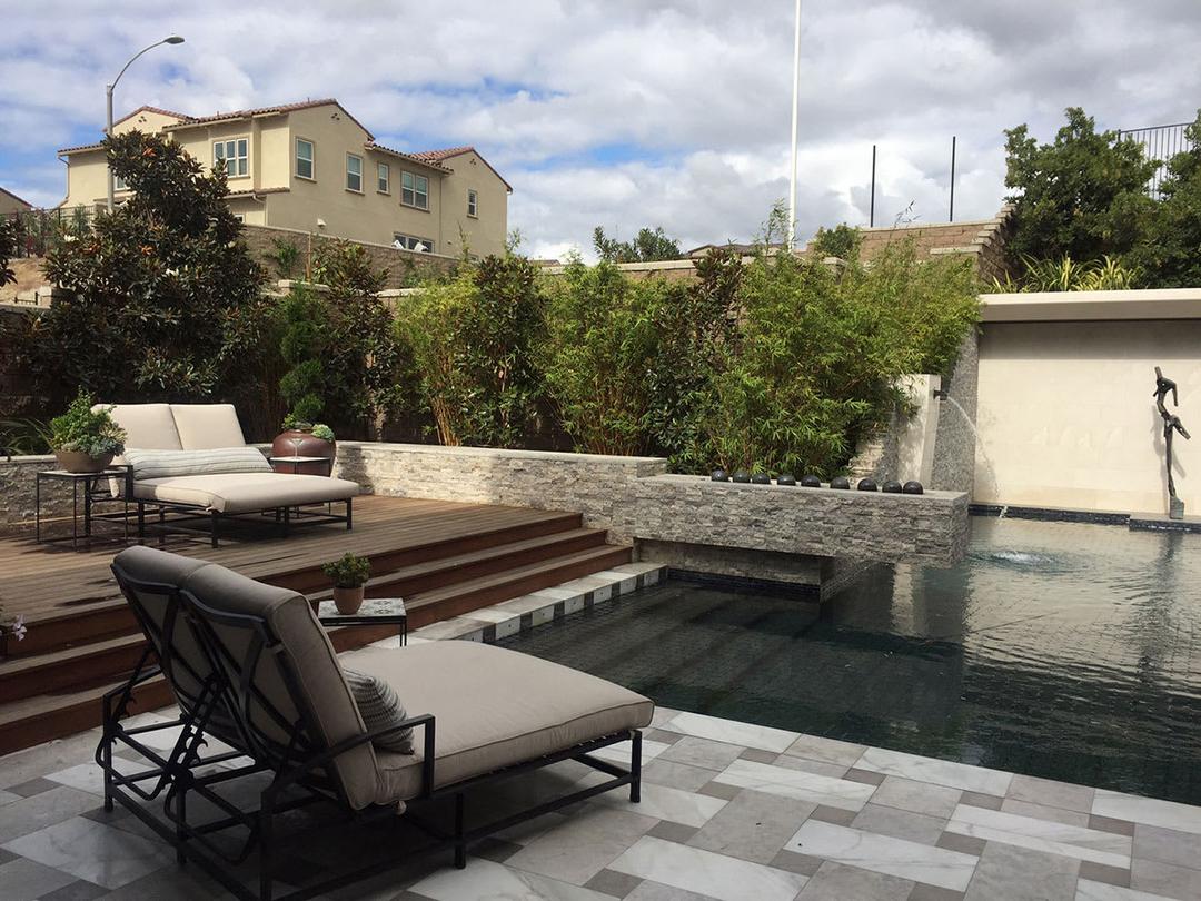 Silver Travertine - q0setz3kznywfexoempt@2x.jpg