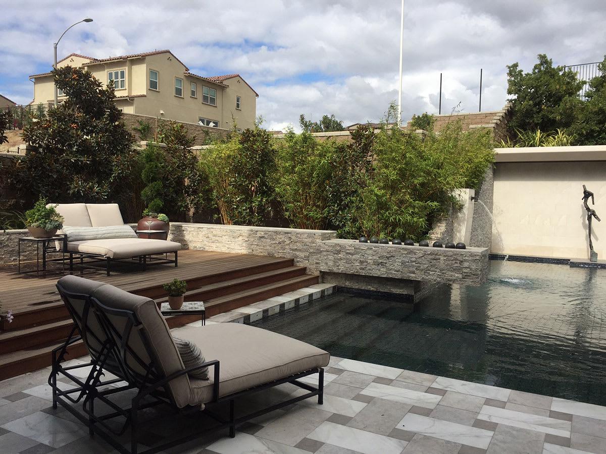 Silver Travertine - q0setz3kznywfexoempt@2x.jpg