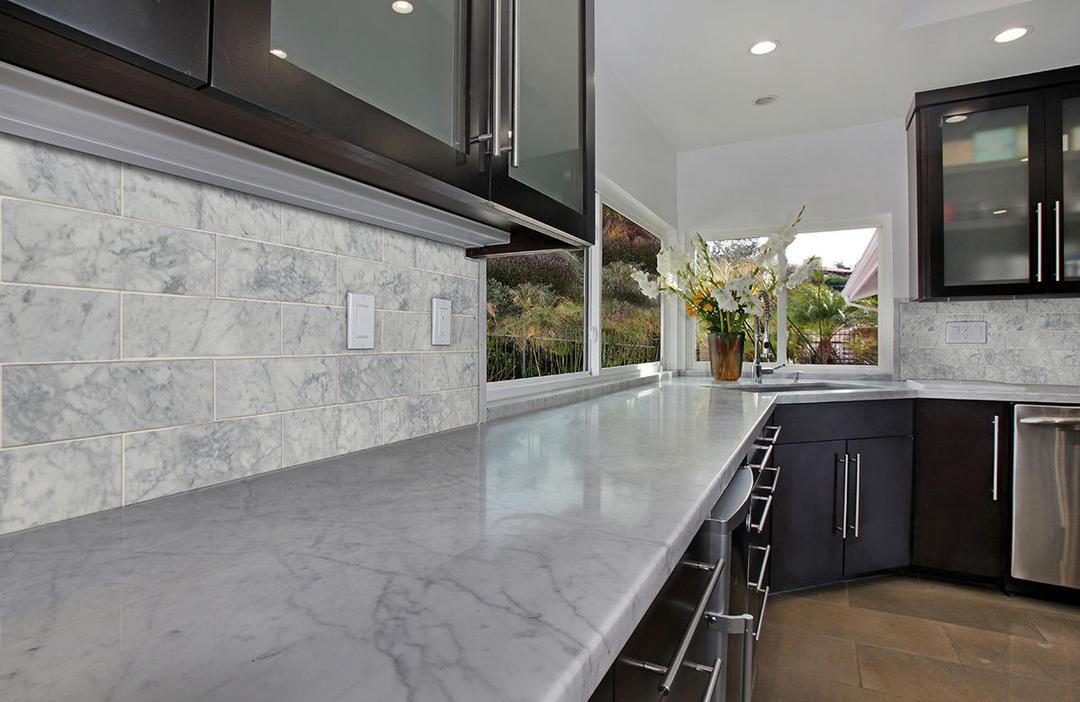 Carrara White Marble Subway Tile - q1twckyviqira4lgv3xj@2x.jpg
