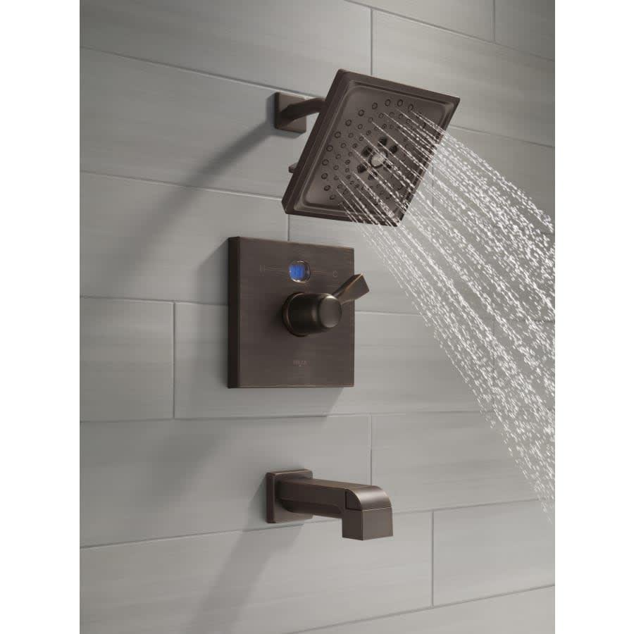 Square Shower Arm Flange - q6znexbms17wlefluxcd@2x.jpg