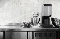 Carrara White Blanco Pattern Honed - qbsv77ewzde3dortn1os@2x.jpg