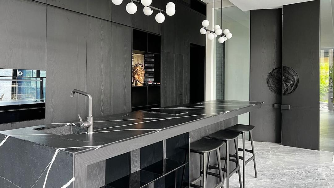 Et Marquina - qh5dkjzmlnxqk2eb9oeb@2x.jpg