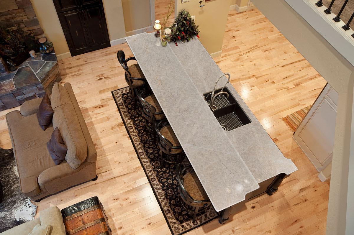 Taj Mahal Quartzite - qjmgxckup4gh5jckawvq@2x.jpg