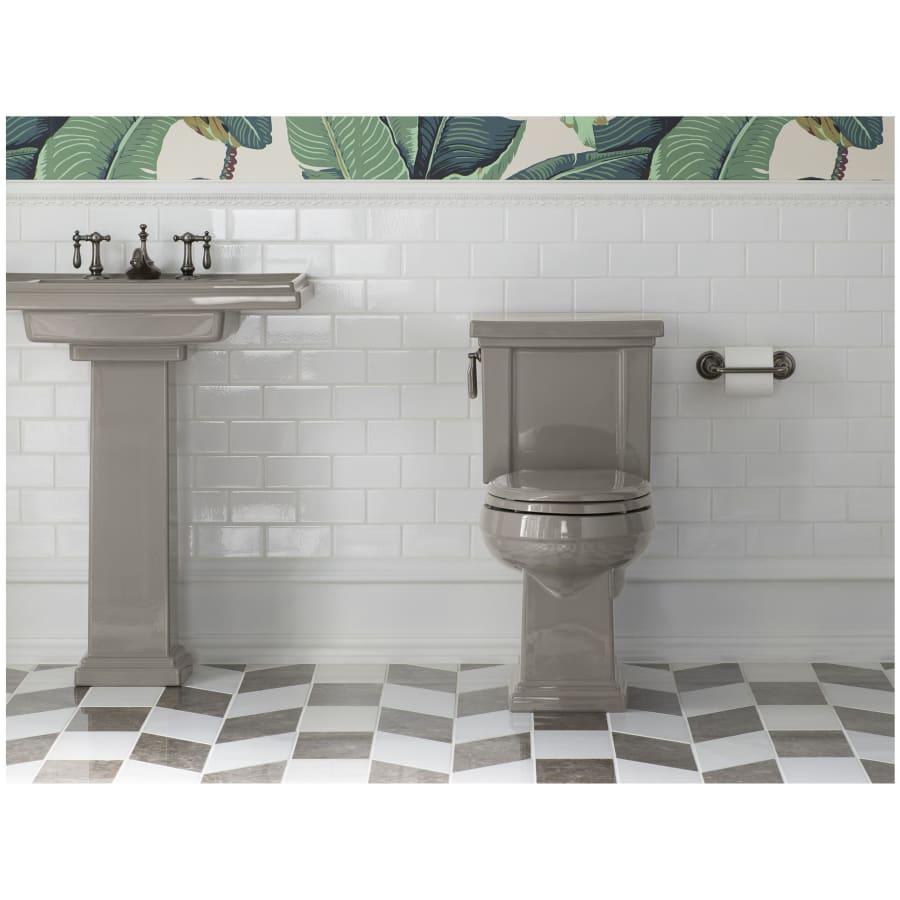 Artifacts Single Bar Horizontal Tissue Holder - qllddekkoy8jtmw10oye@2x.jpg