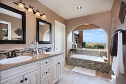 Ivory Travertine 3//4x12 Honed Pencil Molding - r97ye7fgt2x7aci2rxo7@2x.jpg