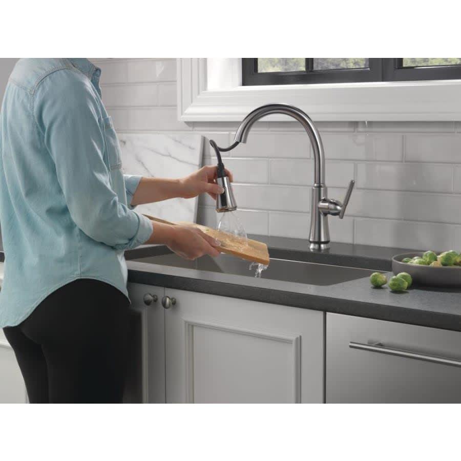 Coranto 1.8 GPM Single Hole Pull Down Kitchen Faucet with Magnetic Docking Spray Head and ShieldSpray - rgynmo0vgnawa3wlnds3@2x.jpg