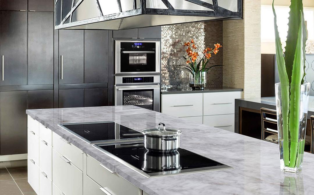 Cristallo Quartzite - rltmee8wdfojqyjkv7iy@2x.jpg