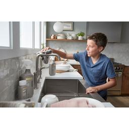 Stainless Steel Cleaner - robdki6lx4gfvhsa0gag@2x.jpg
