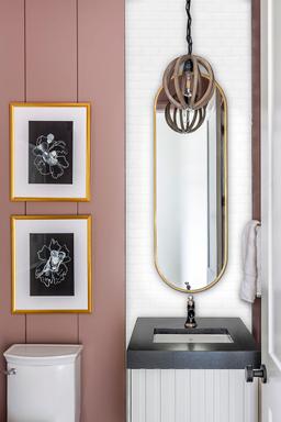 White Beveled Glossy - rxxexrnfdoatu5zxkab2@2x.jpg