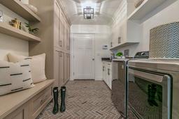 Noble Red® Clay Brick Herringbone 2..5 - ryhyb66sdyrxvpzd9eum@2x.jpg