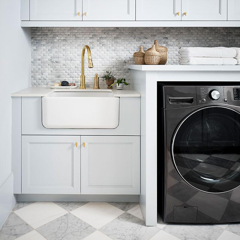 White Carrara Marble - sfjh6h1xaylisuwzdfl2@2x.jpg