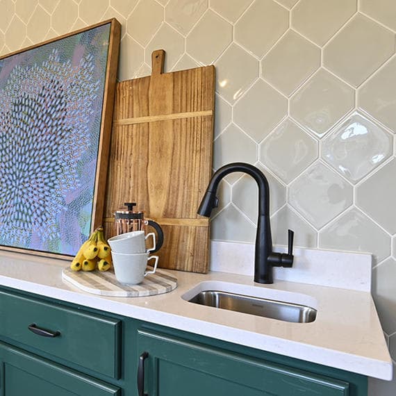 RetroSpace Remix Succulent Green Hexagon 6X6 Glossy - slripkbqsgjl0vfp5gvs@2x.jpg