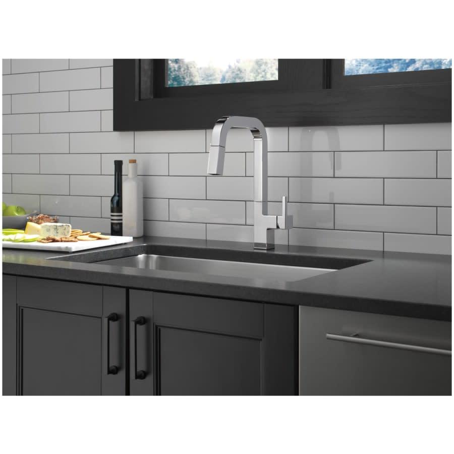 Junction 1.8 GPM Single Hole Pull Down Kitchen Faucet With MagnaTite and Touch-Clean Technology - szan2u0yuso1x5hkfd6h@2x.jpg