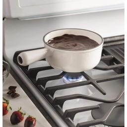 Ge® 30" Free-Standing Gas Range - t4c3iu7qvdhiqluptznk@2x.jpg