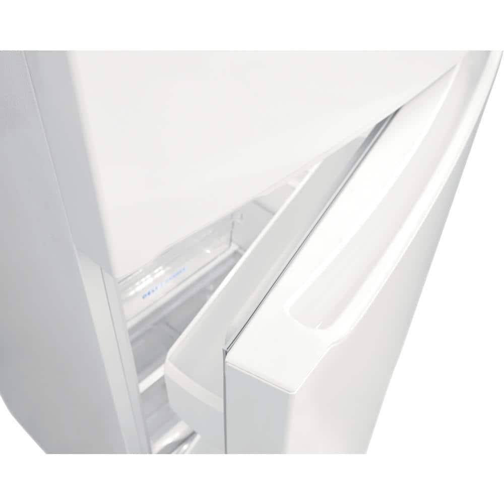 30 in. 18.3 cu. ft. Top Freezer Refrigerator - t7xi1dtpajoelvpxddjf@2x.jpg