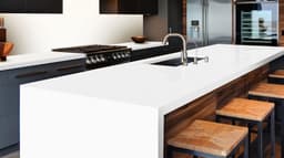 Gold Carrara Super Jumbo - t8mxyip1ntmwm0mvghla@2x.jpg