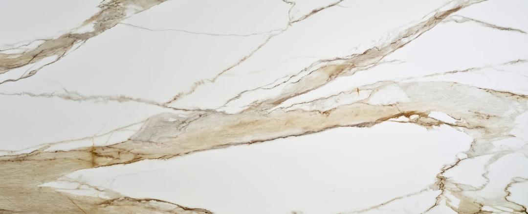 Armani Gold - tdhlebonpssduktfm3yj@2x.jpg