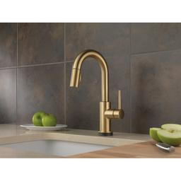 Trinsic Pull-Down Bar/Prep Faucet with On/Off Touch Activation, Magnetic Docking Spray Head, and Optional Base Plate - Includes Lifetime Warranty (5 Year on Electronic Parts) - thmqqpiucl8evgp5gw7n@2x.jpg