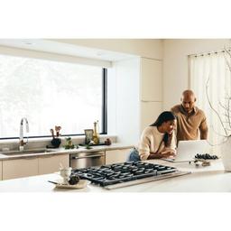 Nio Smart Faucet 1.5 GPM Single Hole Pull Down Kitchen Faucet with Voice Control - tlepgiefbxstuf1uc2hl@2x.jpg