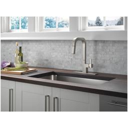 Junction 1.8 GPM Single Hole Pull Down Kitchen Faucet With MagnaTite and Touch-Clean Technology - trweziotedldji5ecmbe@2x.jpg