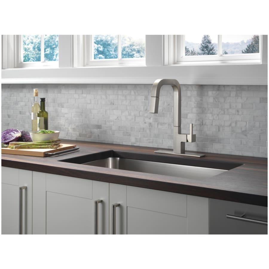 Junction 1.8 GPM Single Hole Pull Down Kitchen Faucet With MagnaTite and Touch-Clean Technology - trweziotedldji5ecmbe@2x.jpg