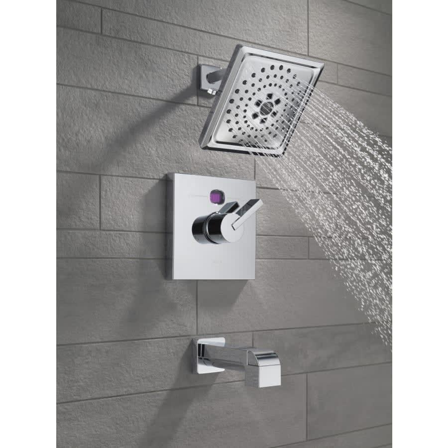Square Shower Arm Flange - txg5bdan6mapu3weckgd@2x.jpg