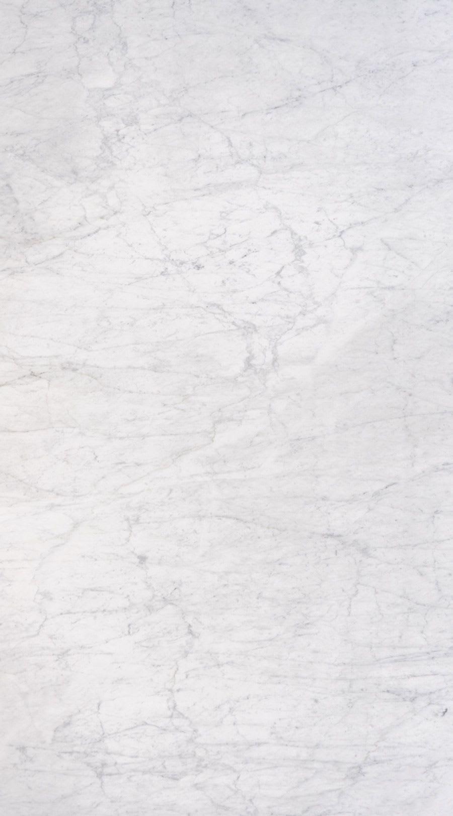 White Carrara Eccellente Polished - txkdr1adxbfobaaekaeg@2x.jpg