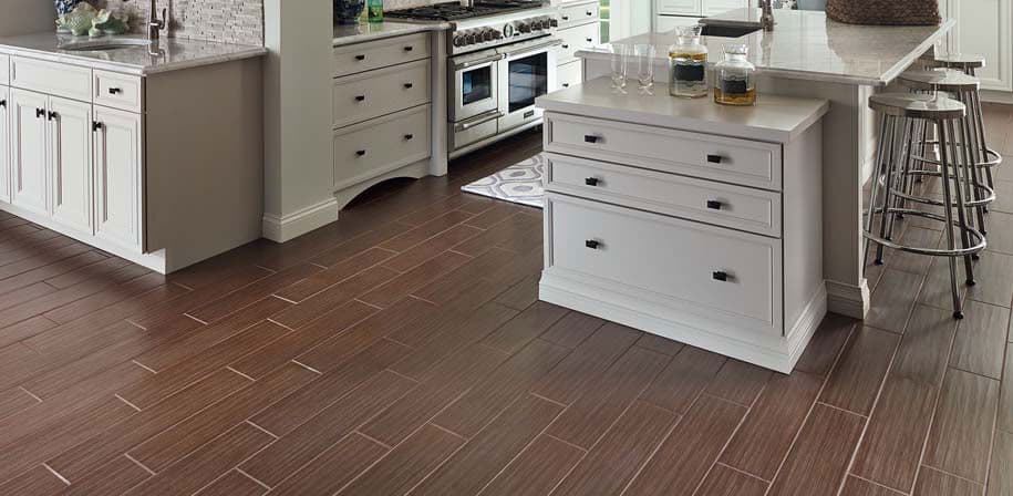 Arabescato Carrara Herringbone Pattern Honed in a Mesh - uaayot0albmqigpvmdfk@2x.jpg