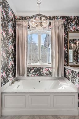 Pre Fab White Carrara Marble - ubizq4u1k2wpj9bfxavh@2x.jpg