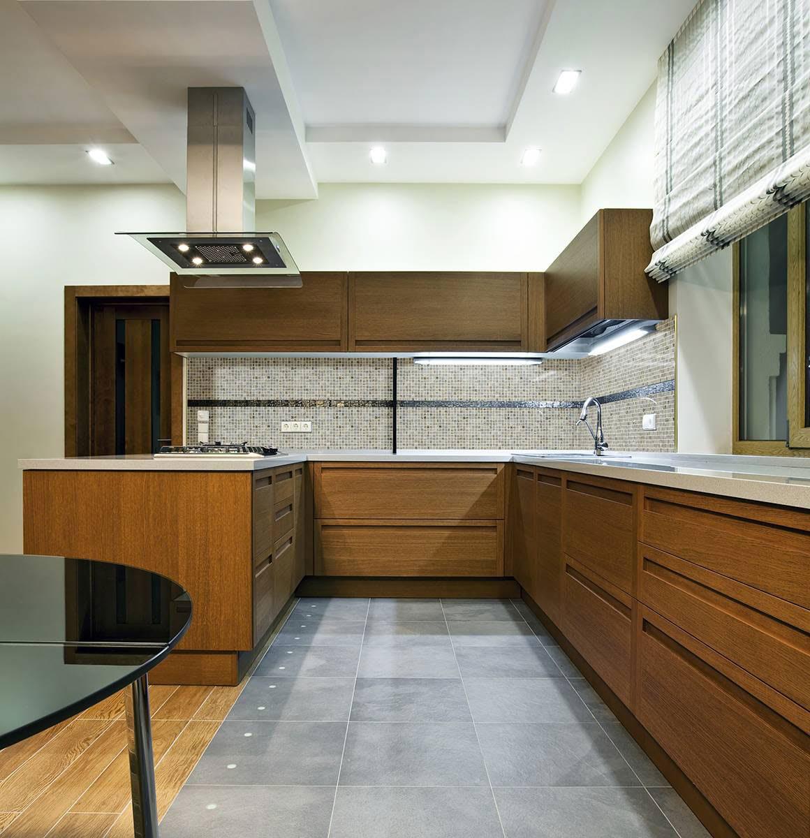 Iridescent Ivory Glass - ud4j8ehlqwtujxthl6vv@2x.jpg