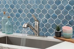 1-Handle Pull-Out Sprayer Kitchen Faucet - 805 Brushed Nickel - ue8aciucmtkgszaphhkj@2x.jpg