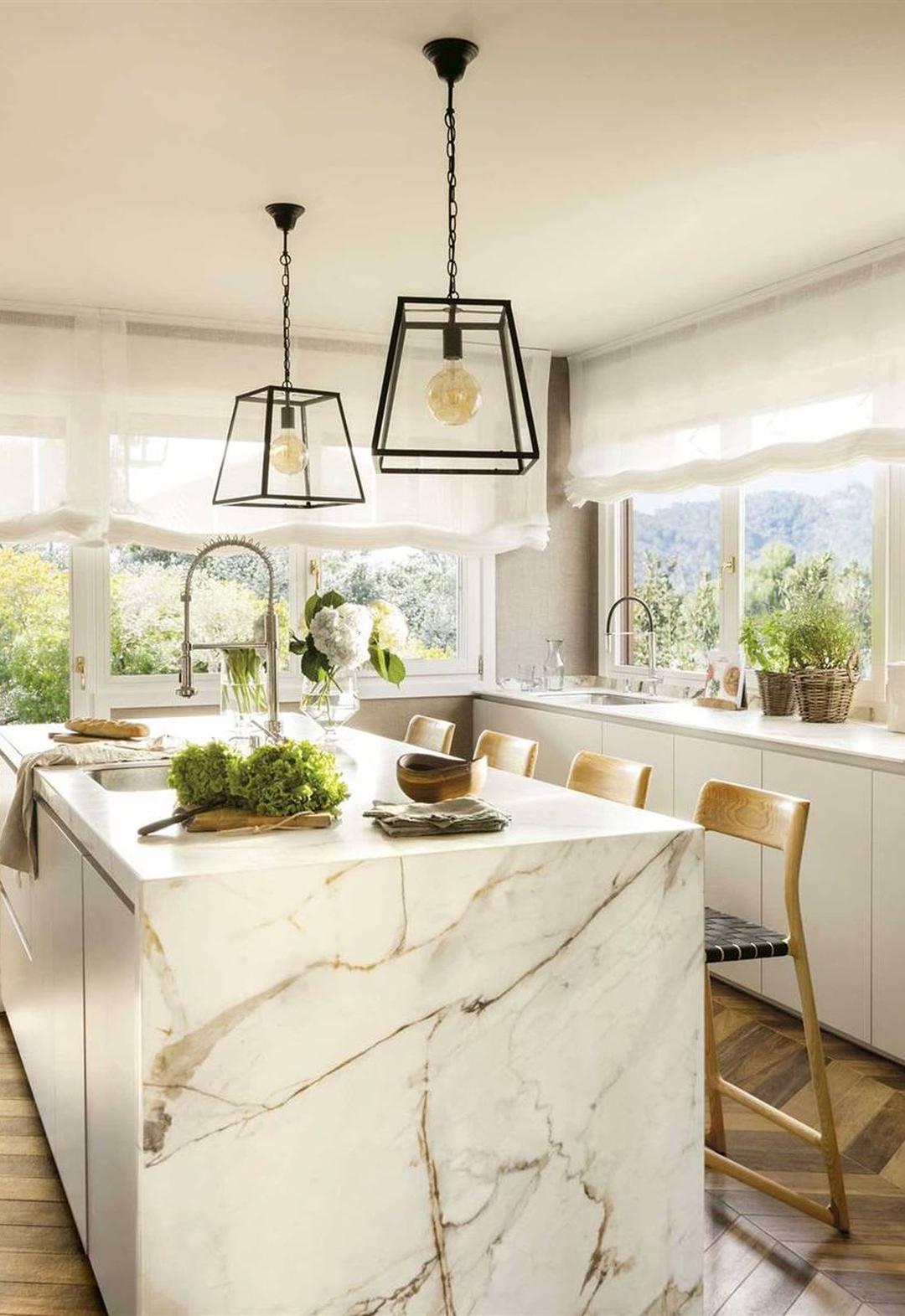 Calacatta Luxe - uikerjl9vpngpxqtcm0j@2x.jpg