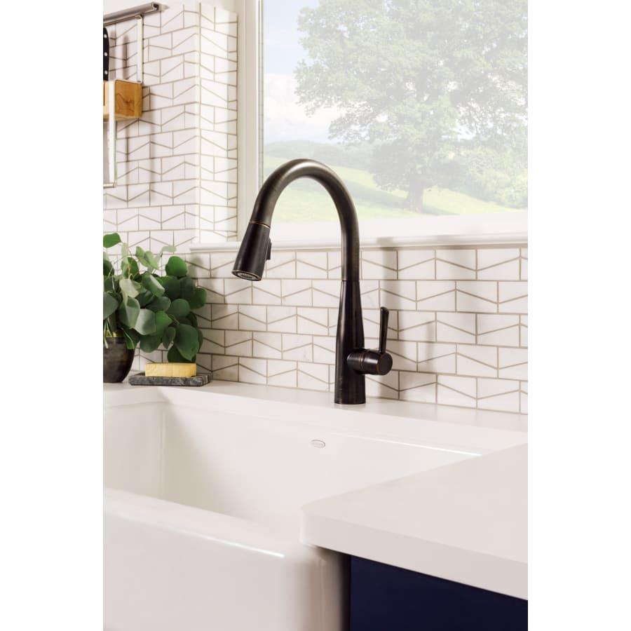 Essa Pull-Down Kitchen Faucet with Magnetic Docking Spray Head - Includes Lifetime Warranty - uiyvotfyt4nmxd274bty@2x.jpg